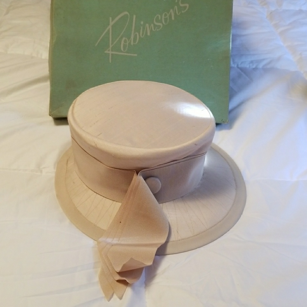 Vintage Ivory Hat